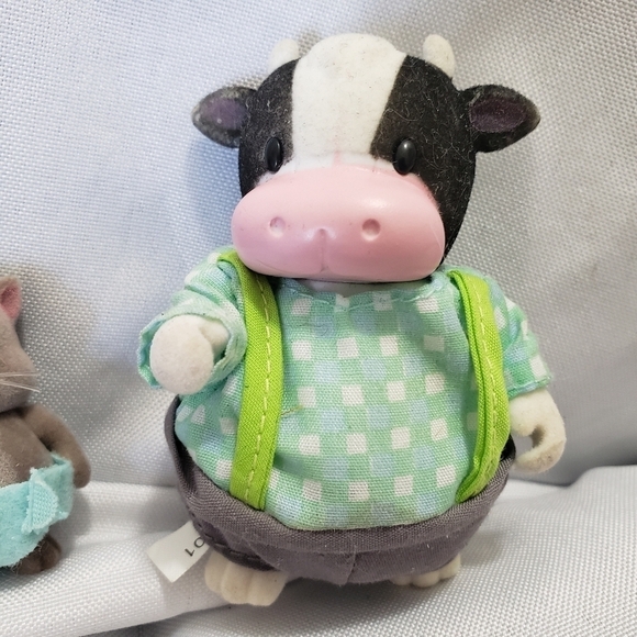Lil Woodzeez Flocked Figures Bustleberry Squirrel Dad And Baby And Moosical Cow - Picture 4 of 9